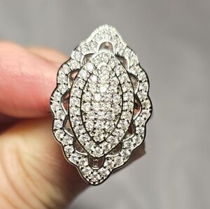 Elegant Silver Women's Ring